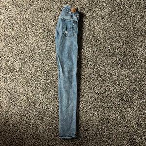 000 AE Skinny Jeans